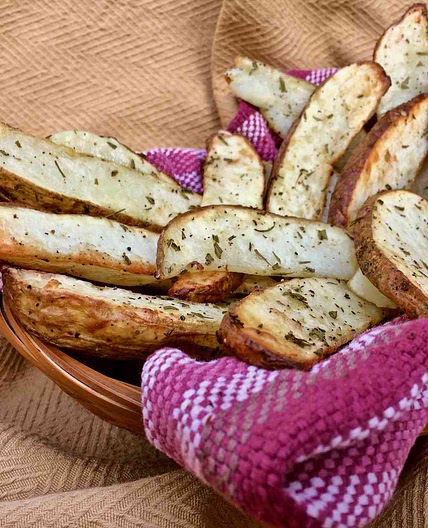 Rosemary Potato Wedges for the Air Fryer