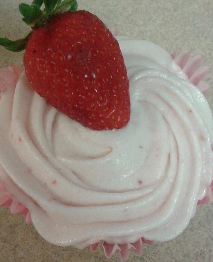 Strawberry (Jam!) Cream Cheese Frosting