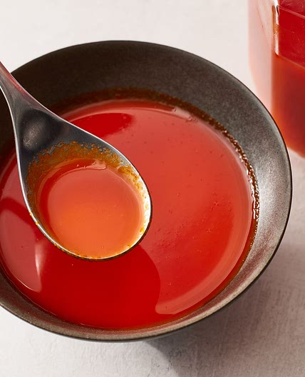 How to Make Homemade Sriracha Sauce