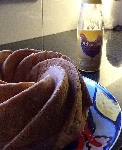 German Advocaat Cake