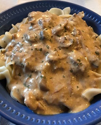 Weeknight Slow Cooker Beef Stroganoff (Betty Crocker)