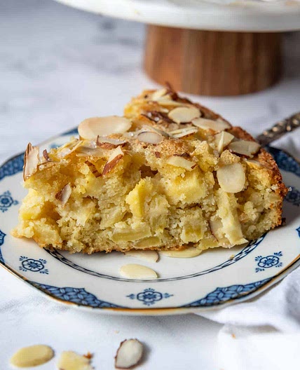 Moist, Fluffy Almond Flour Apple Cake (Gluten-Free)