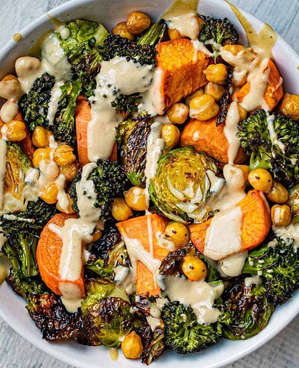 Roasted Chickpea & Veggie Bowl