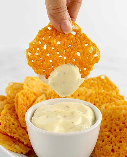 Keto Baked Cheese Crisp Crackers