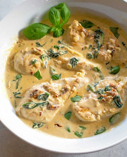 One-Pan Creamy Chicken and Spinach