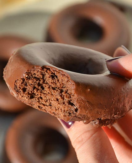 Baked Chocolate Donuts (Vegan)