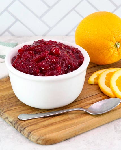 Boozy Orange Cranberry Sauce