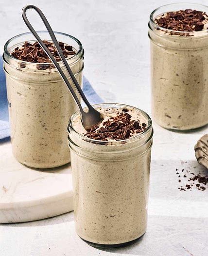 High-Protein Peanut Butter Cookie Dough Overnight Oats