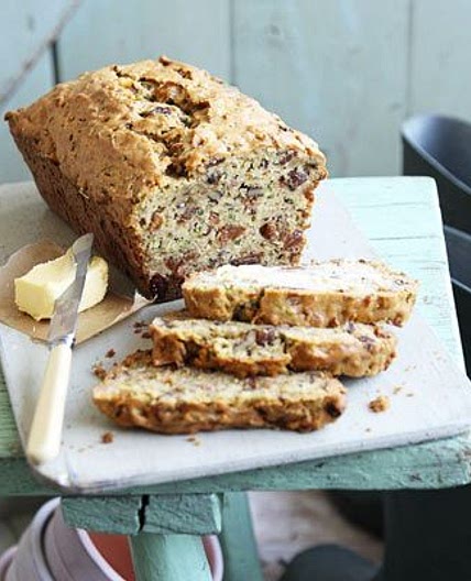 Courgette loaf cake