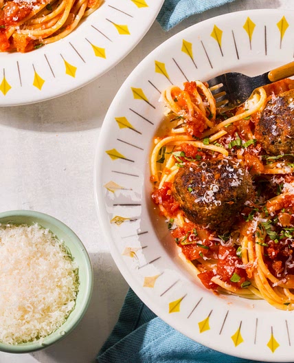 Spaghetti with Turkey-Pesto Meatballs