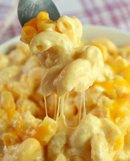 Slow Cooker Macaroni and Cheese
