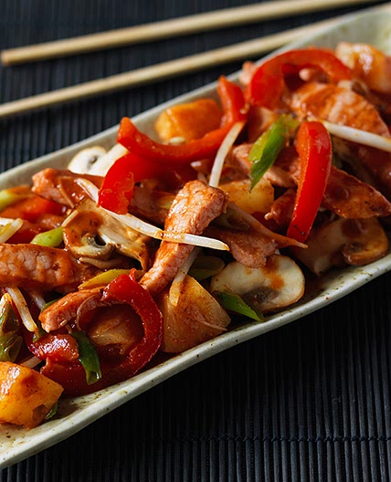 Gammon and pineapple stir fry