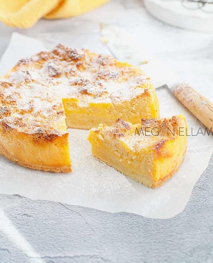 KETO LEMON CURD TEACAKE