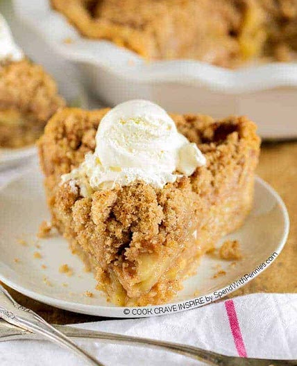 The Best Apple Crumb Pie
