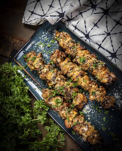 Spicy garlic parmesan chicken skewers