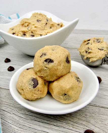 Keto Edible Cookie Dough (Sugar-Free)