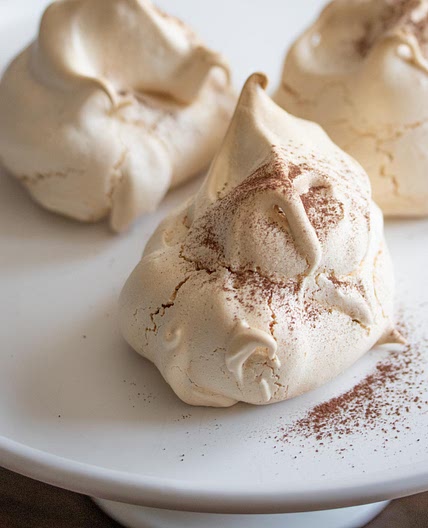 Meringues with Cocoa Powder