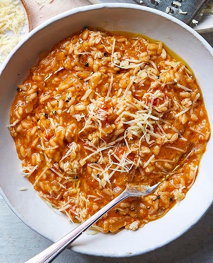 Easy tinned tomato risotto