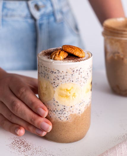 Banoffee Overnight Oats with Milky Date Caramel