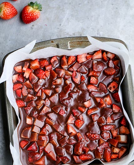Gluten-Free Chocolate-Covered Strawberry Brownies