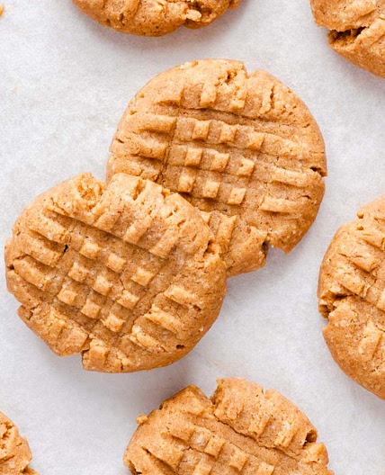 4-Ingredient Peanut Butter Cookies