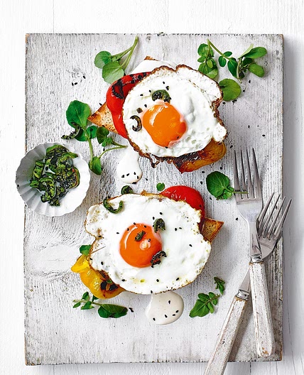 Fried eggs on toast with grilled peppers and aioli