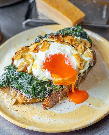 Cacio e Pepe Spinach Toast