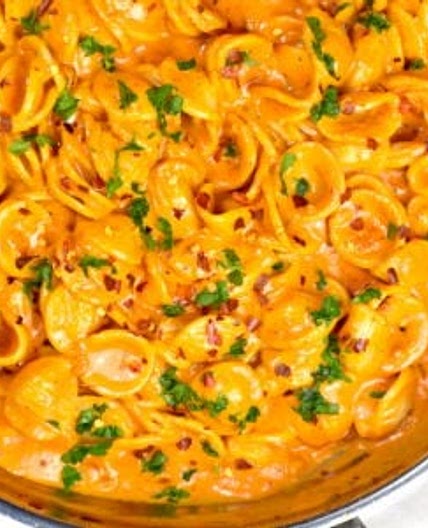 Gigi Hadid Pasta (Spicy Pasta Alla Vodka)