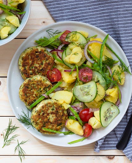 Fischfrikadellen mit Kartoffelsalat