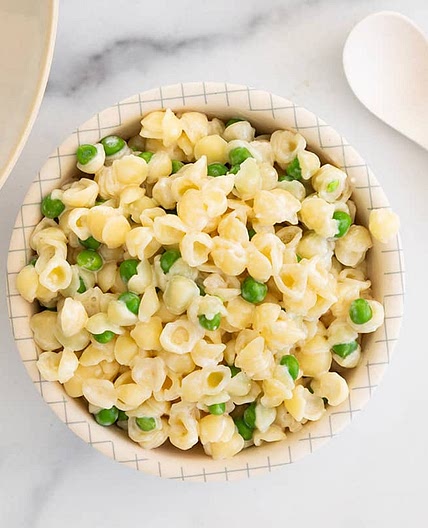 Quick Pasta with Peas