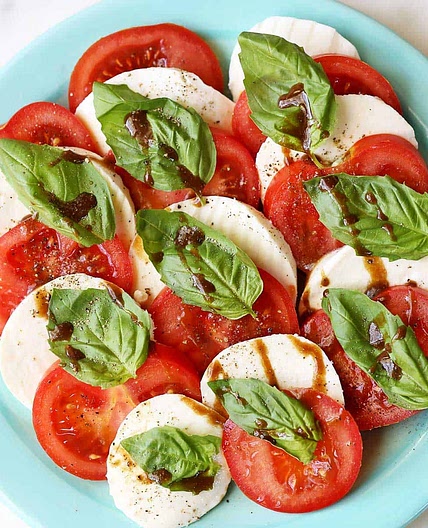 Caprese Salad with Balsamic Dressing