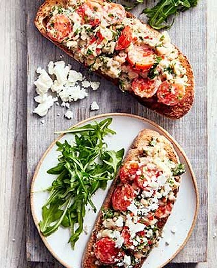 Smashed cannellini bean tartine