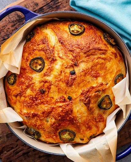 Jalapeno Cheddar Dutch Oven Bread