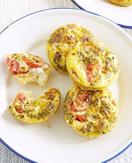 Pesto egg muffin bites