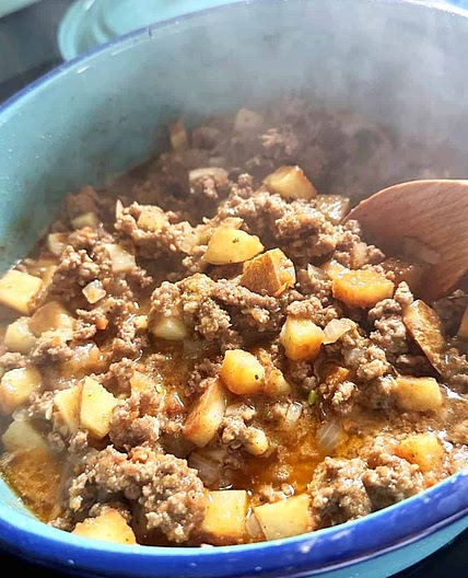 Mom's Picadillo Con Papa. Ground Beef with Potatoes