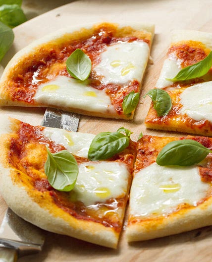 Basispizza Margherita