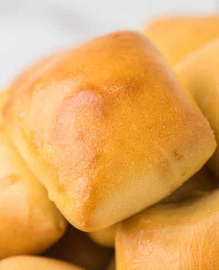 Copycat Texas Roadhouse Rolls