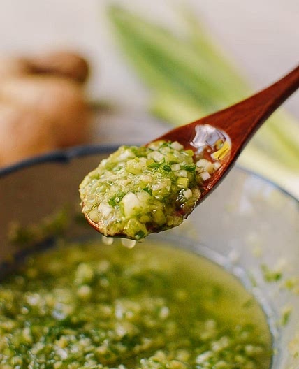 Raw Ginger Scallion Oil