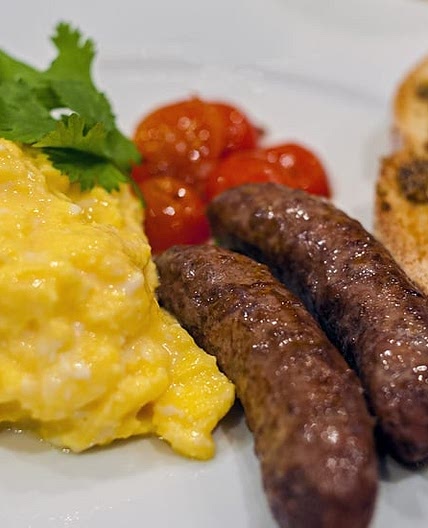 Scrambled Eggs with Arabic Sausage and Za’atar Toast recipe