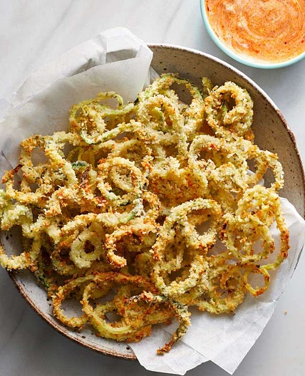Baked Parmesan Zucchini Curly Fries