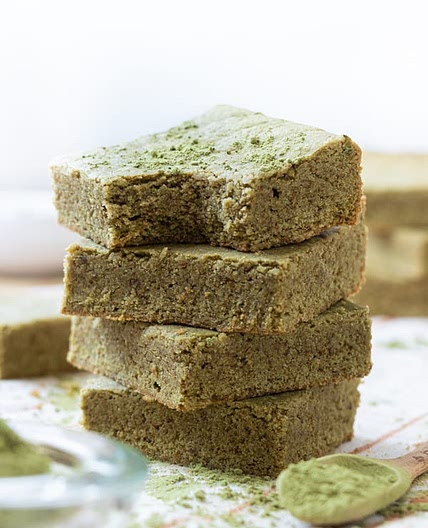 The Best Fudgy Matcha Brownies (vegan)