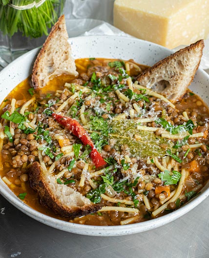 Pasta e Lenticchie (Pasta with Lentils)