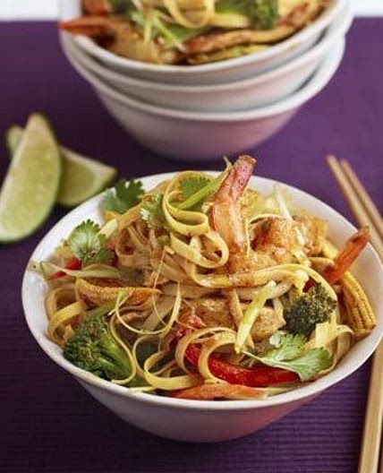 Superhealthy Singapore noodles