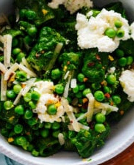 Lemony Green Pasta with Peas & Ricotta