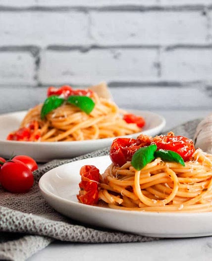 Creamy Tomato and Mascarpone Pasta
