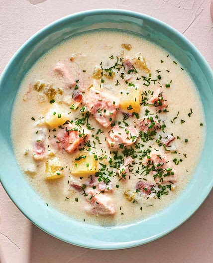 Easy, Creamy One-Pot Salmon Chowder