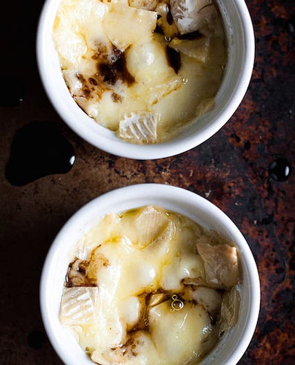 Crustless Baked Brie for One