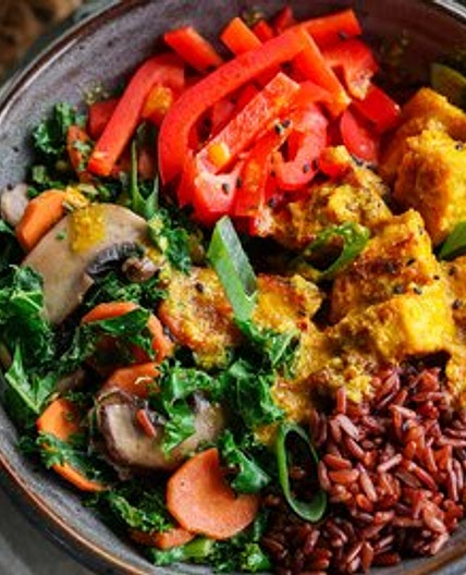 Golden Tempeh Nourish Bowl