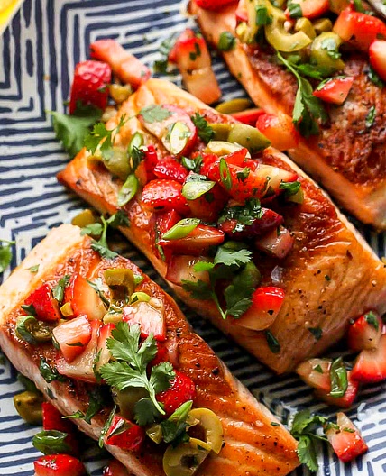 Salmon with Strawberry-Scallion Tapenade