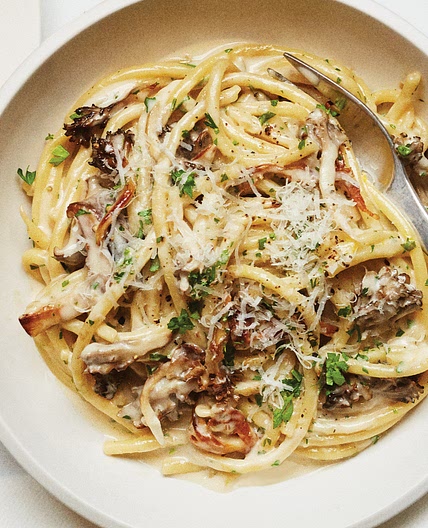 Creamy Pasta with Crispy Mushrooms